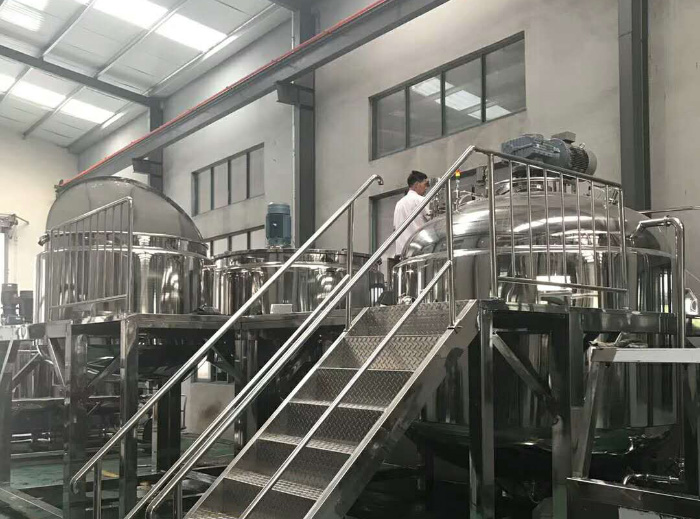 化妝品真空乳化機